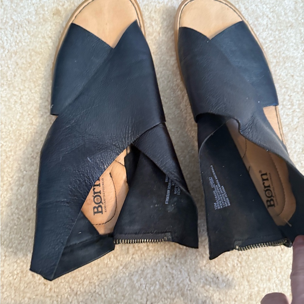 Born Black and Tan Leather Women’s sandal